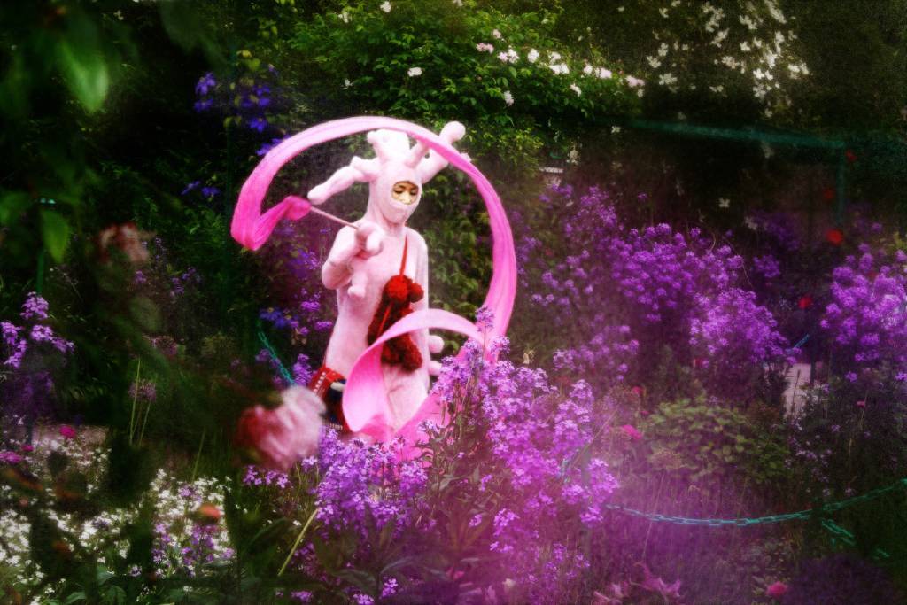 葉怡利 - Kuso-小粉紅在莫內花園 kuso-Pink in Monet's garden