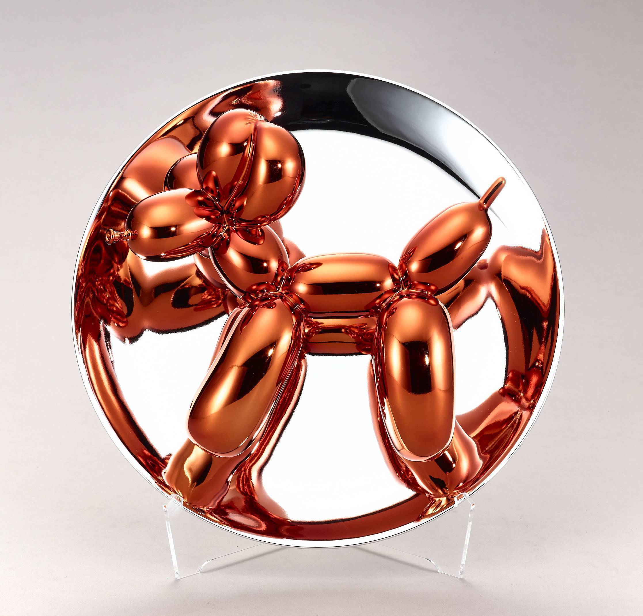 Balloon Dog (orange) 氣球狗 (澄橘) 26.7 x 26.7 x 12.7 cm Porcelain 陶瓷 2015 © Jeff Koons