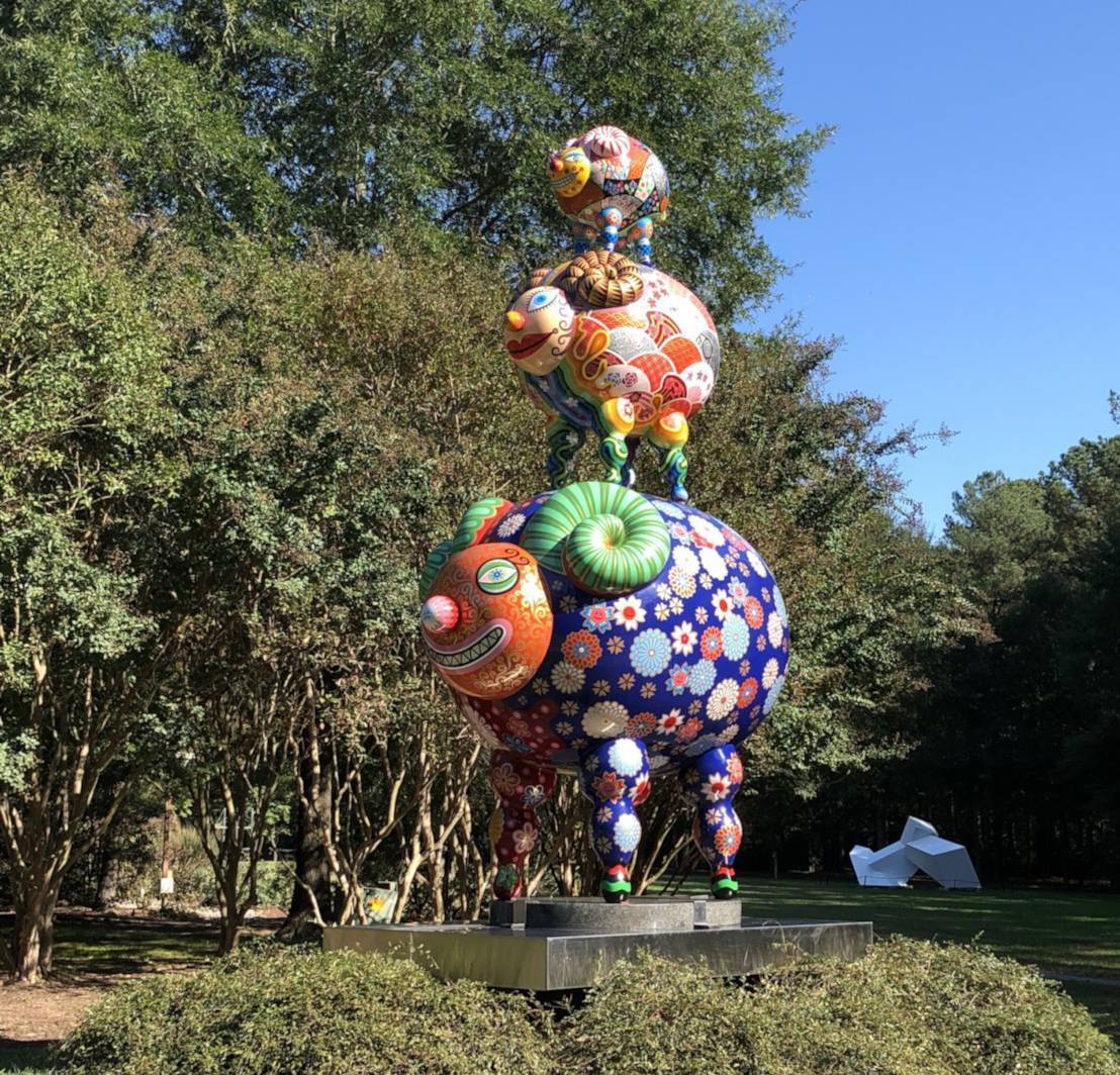 洪易大型彩繪雕塑作品「三羊開泰」裝置於華盛頓瑪莉雕塑公園／洪易｜三羊開泰｜鋼板彩繪｜284x172x454cm